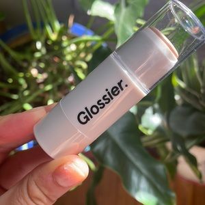 Glossier Haloscope in Quartz